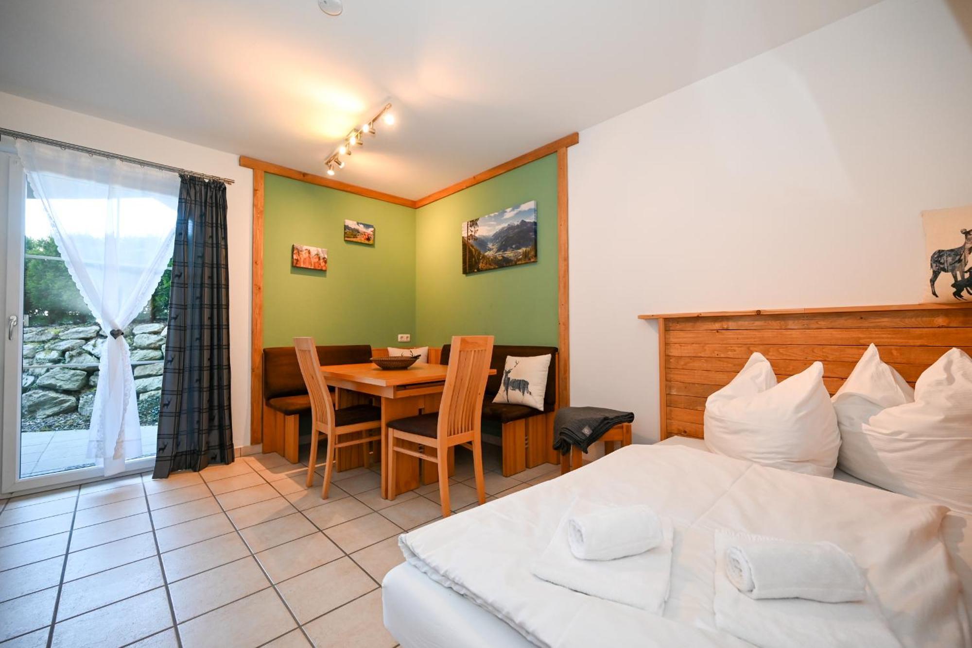 Panorama Apartments Bruck By All In One Apartments Bruck an der Grossglocknerstrasse Exterior photo